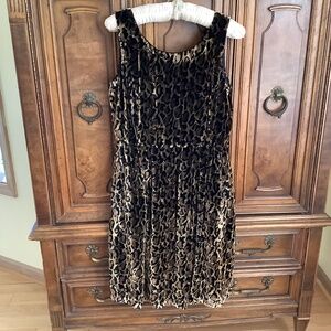 Leopard  silk rayon velvet  dress size 10/ medium by Neiman Marcus